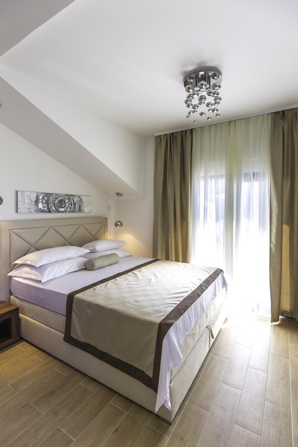 Lux Apartments Petar Baška Voda Dış mekan fotoğraf